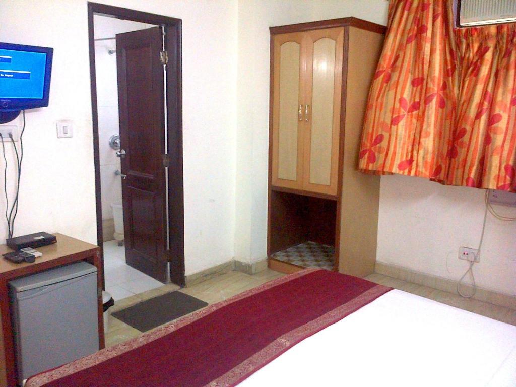 Hotel S.P.B 87 Delhi  Room photo